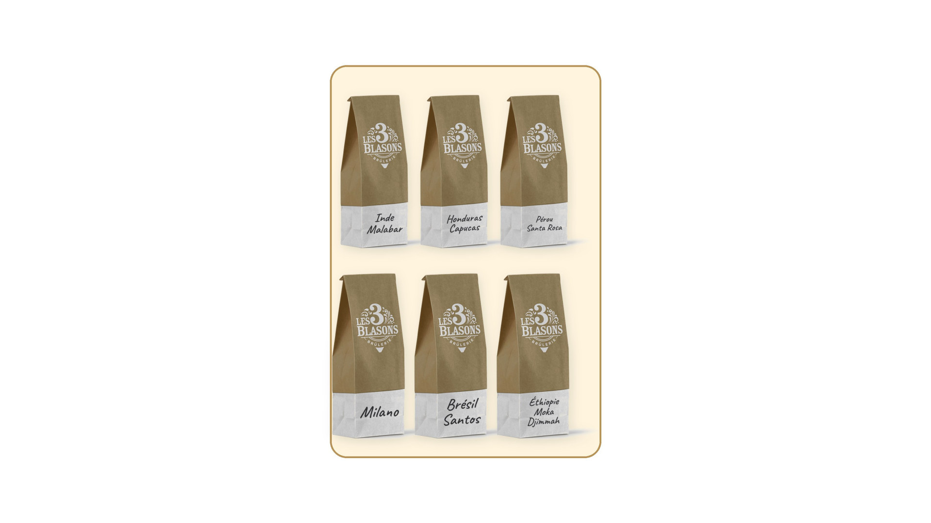 Illustration : six sachets kraft Les 3 Blasons au nom de cafés, rangés dans un coffret